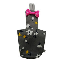 Load image into Gallery viewer, Parrot Diaper with Bowtie Cute Colorful Fruit Floral Cockatiel Pigeons Small Medium Large Pet Birds Flight Suit Clothes Washable
